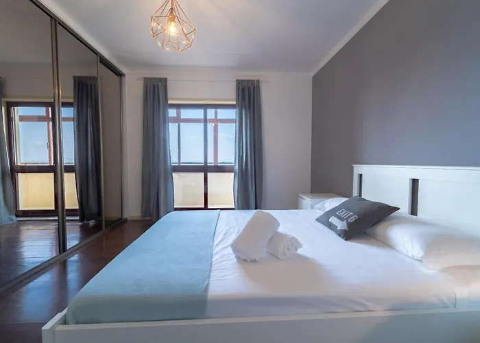 Feliciano Ramos 2 - T4 Familiar Perto Do Centro Da - Braga